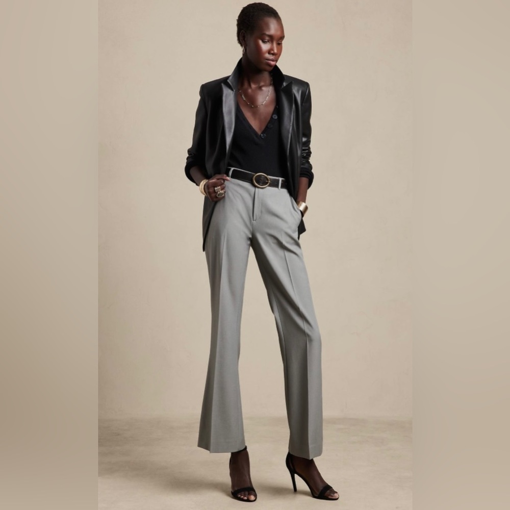 Banana Republic grey bootcut trousers, new with tags size 6